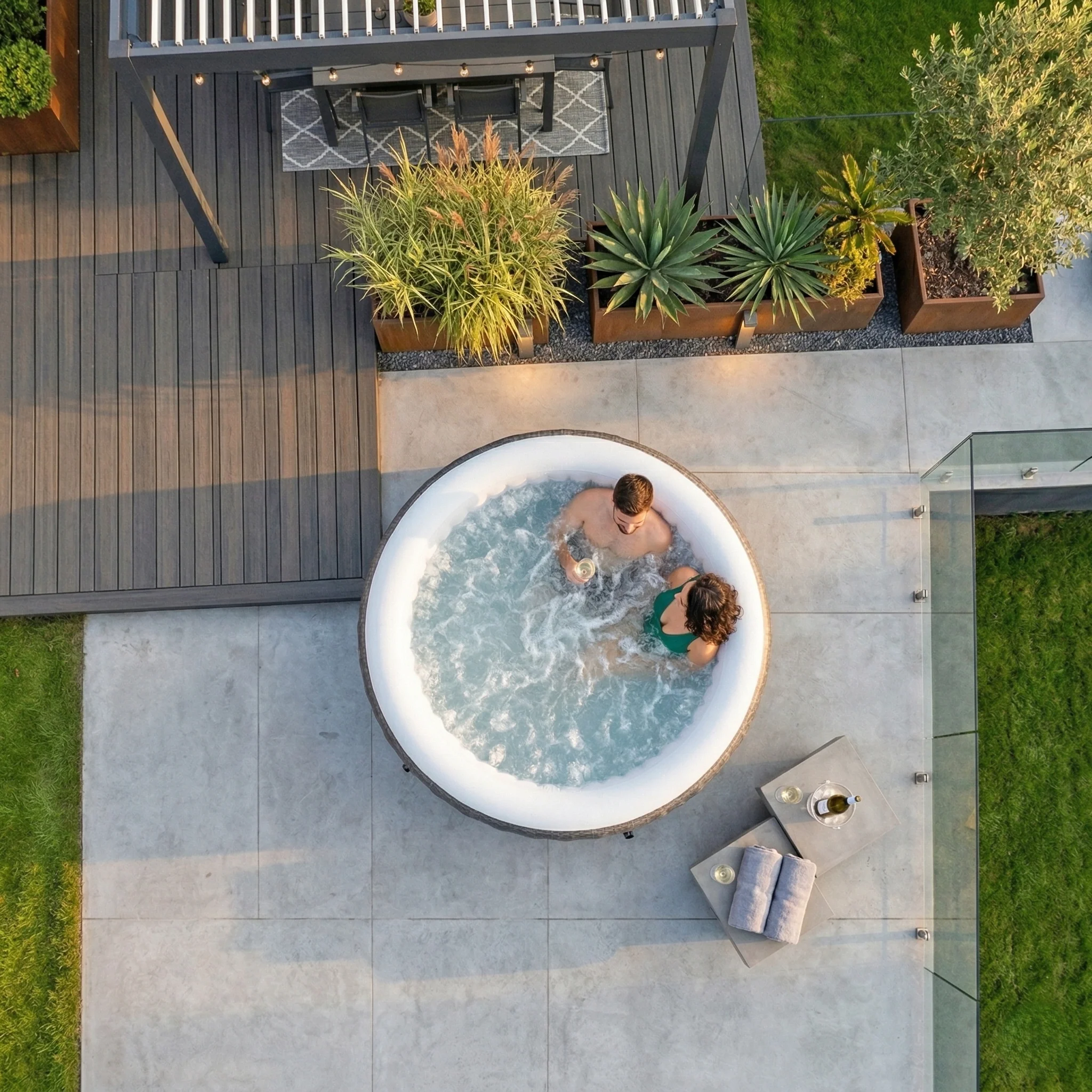 Atlantic | 4/6-Person Inflatable Hot Tub | Built-In Integrated Heater - Image 28