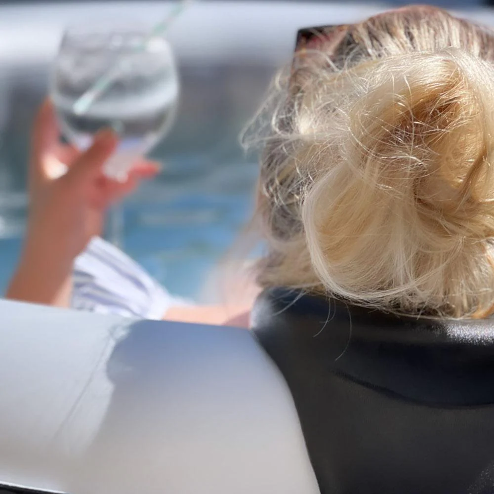 Luxury Head Rest - Image 6