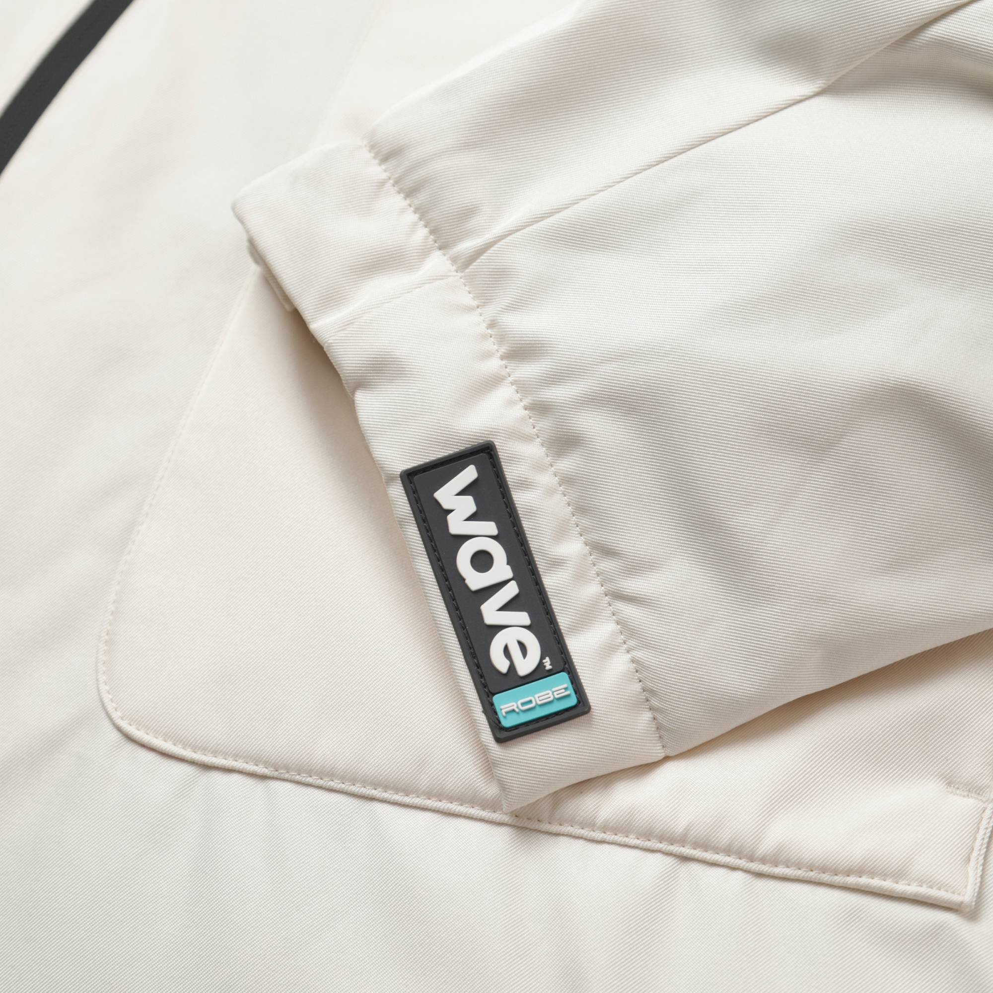 Wave 3 in 1 Hot Tub Changing Robe | Waterproof & Windproof | Unisex - Image 19